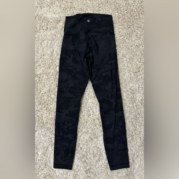 Lulu Lemon Leggings - Picture 2 of 4